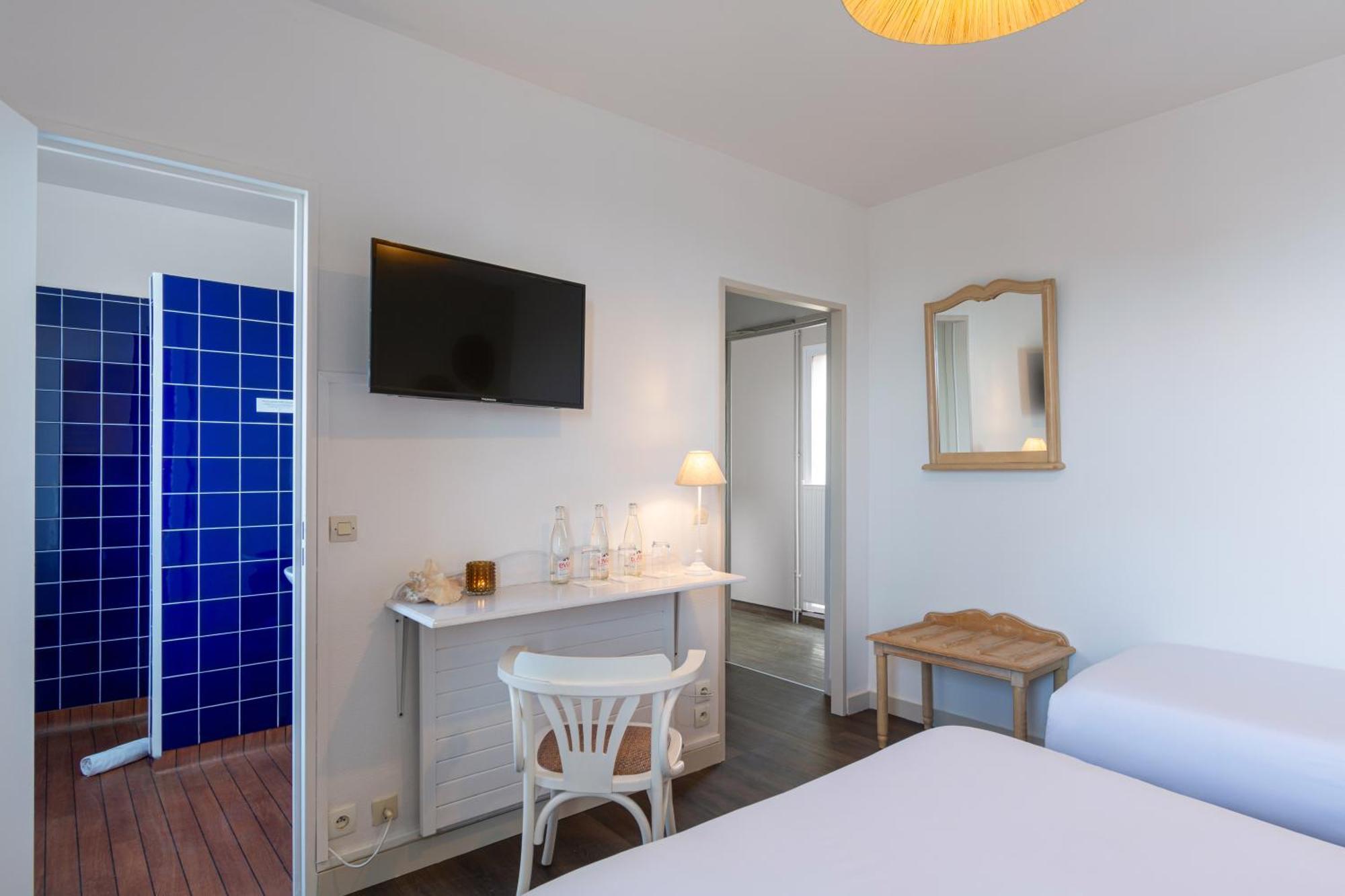Hotel De La Plage Courseulles-sur-Mer Luaran gambar